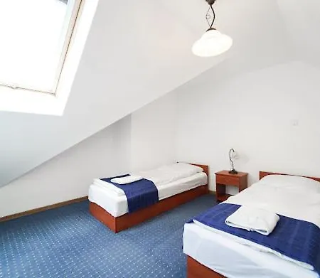 Grodzisko Do Wynajecia 民宿 库瑞尼卡慕斯卡