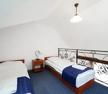 Grodzisko Do Wynajecia * 库瑞尼卡慕斯卡