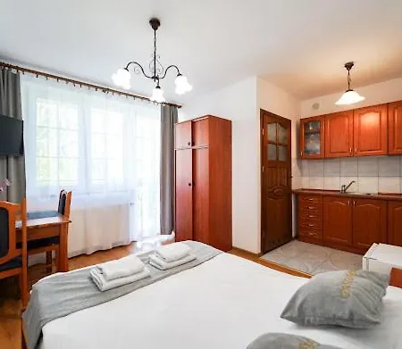 Grodzisko Do Wynajecia 民宿 库瑞尼卡慕斯卡